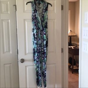 Forever 21 Dresses - ❤️3 for $25❤️ Knit Jumpsuit by Forever 21 Forever 21 Dresses - ❤️3 for $25❤️ Knit Jumpsuit by Forever 21